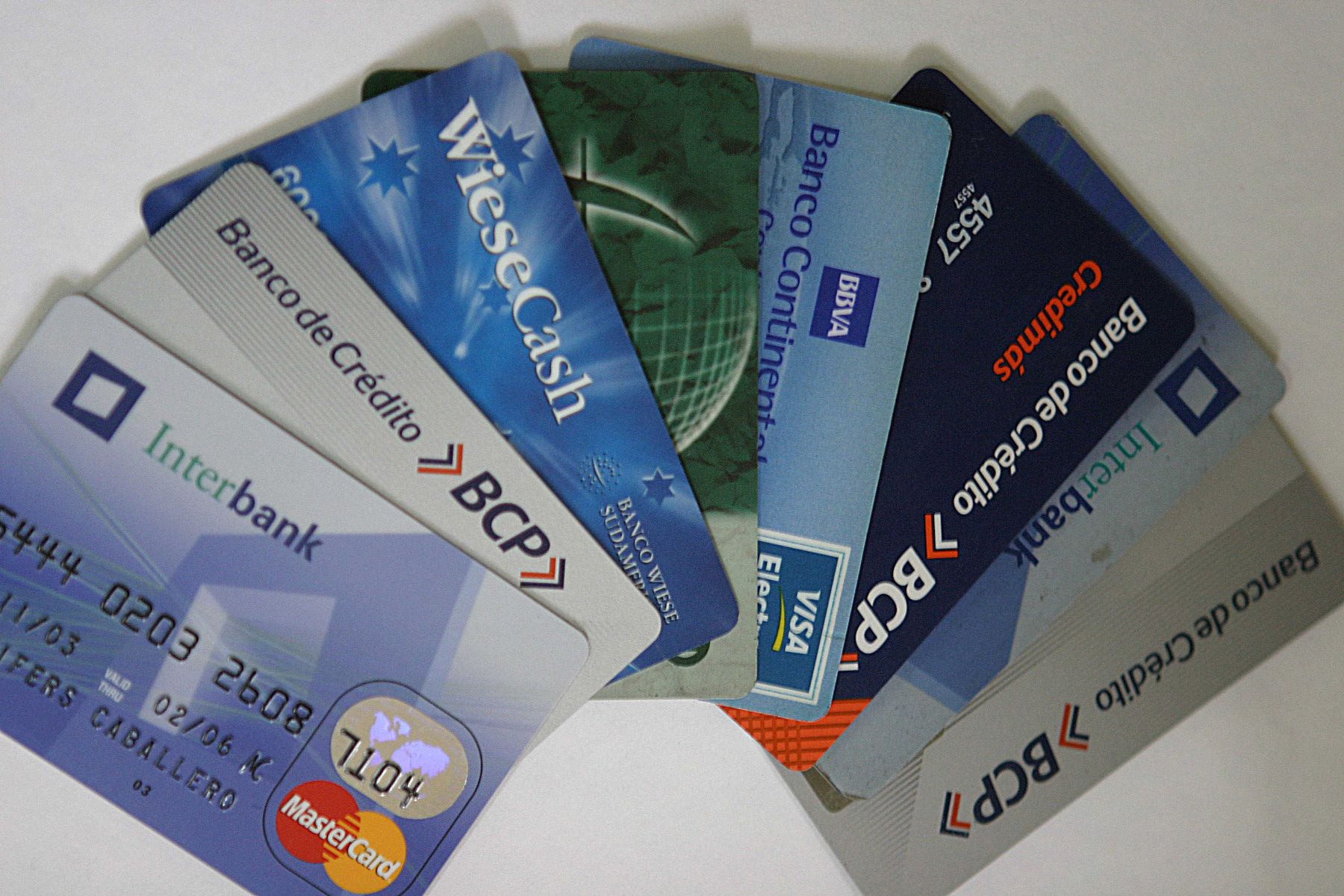 ¿Qué es una tarjeta de crédito con garantía?